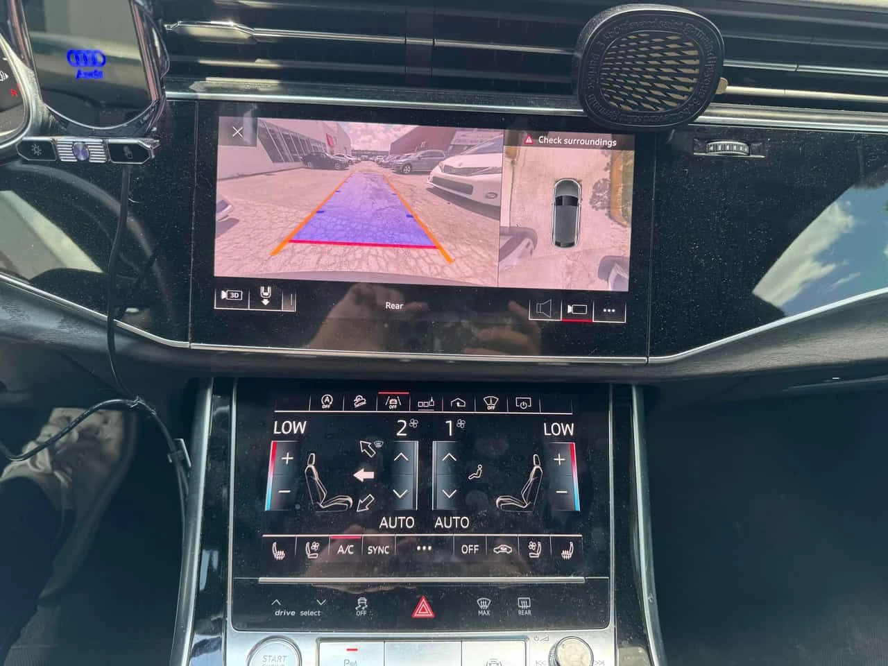 Audi Q8 Technik /360/DIS/MATRIX/B&O/МАСАЖИ, снимка 13 - Автомобили и джипове - 55076497