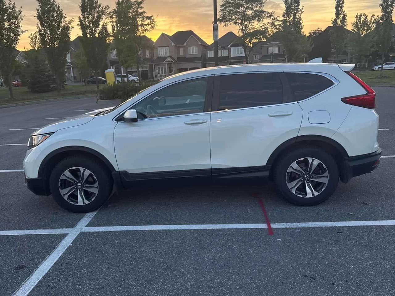 Honda Cr-v * LX AWD * CARFAX * 2 КЛЮЧА * KEYLESS * , снимка 2 - Автомобили и джипове - 55176253