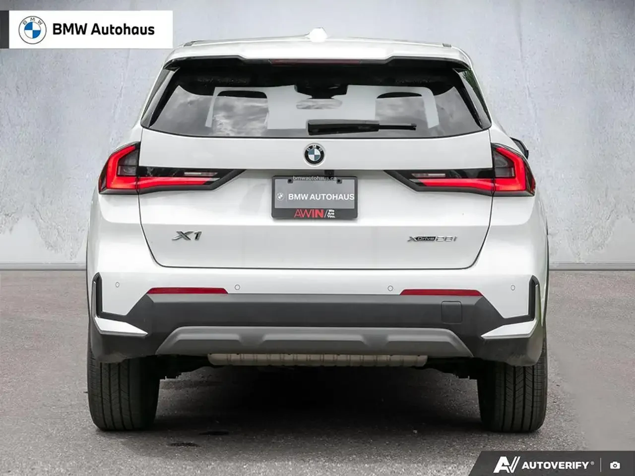 BMW X1 xDrive28i PREMIUM ESSENTIAL | UNIVERSAL GARAGE | Mobile.bg � ����������� 5