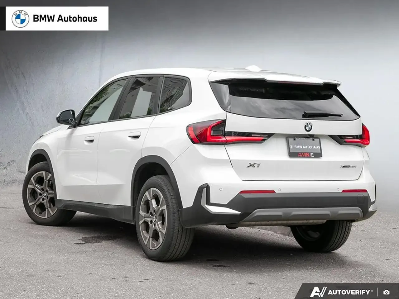 BMW X1 xDrive28i PREMIUM ESSENTIAL | UNIVERSAL GARAGE | Mobile.bg � ����������� 4