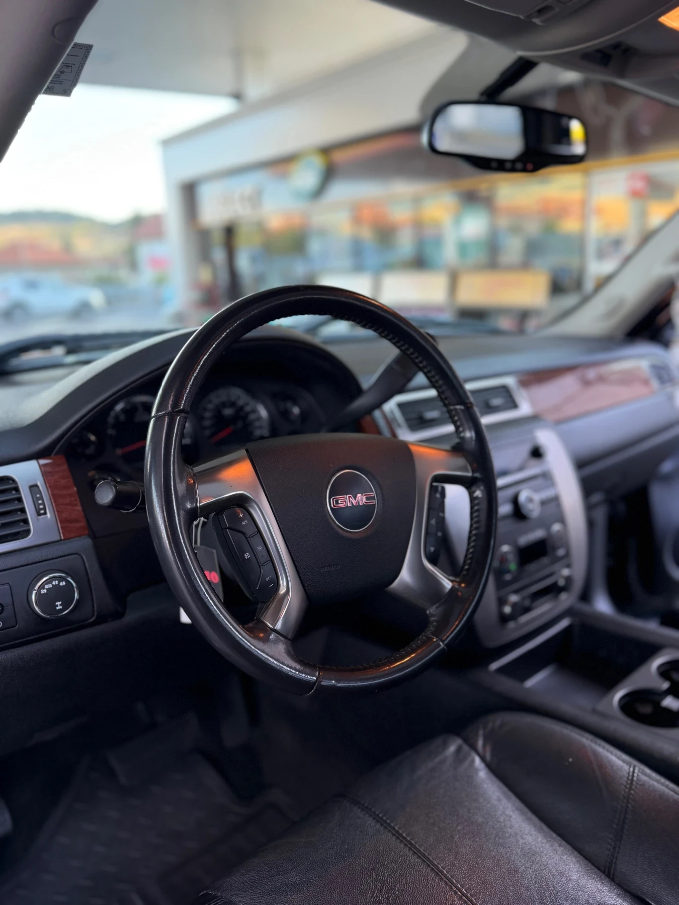 Gmc Sierra Внос Swiss 5.3 , снимка 13 - Автомобили и джипове - 56226816