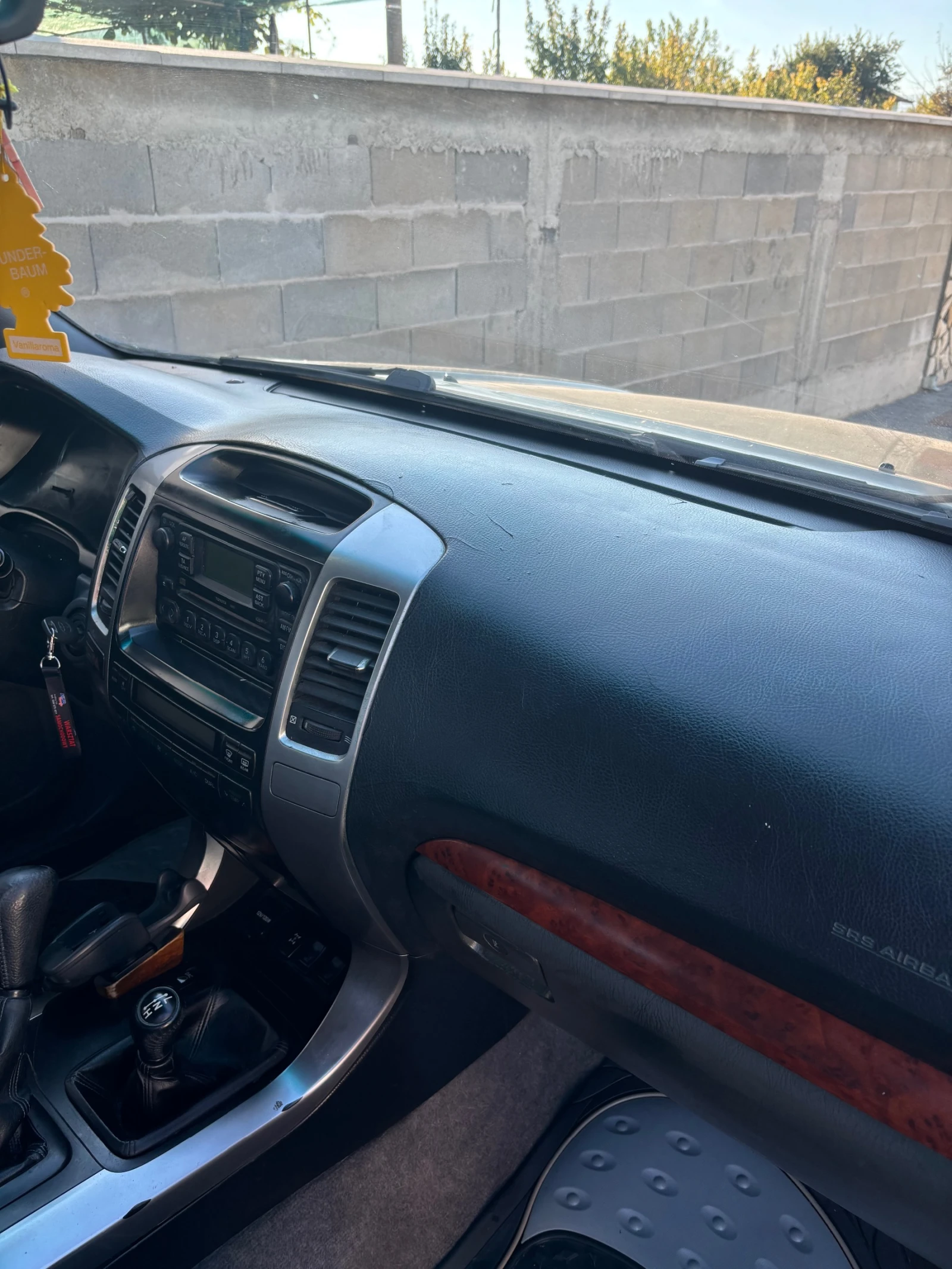Toyota Land cruiser 3.0D4D, снимка 10 - Автомобили и джипове - 56657469