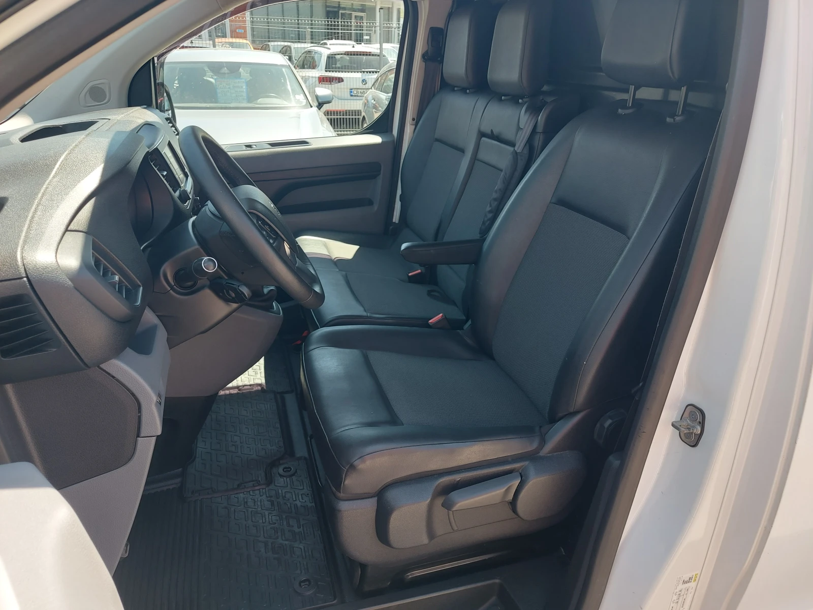Peugeot Expert 1.6 HDi* 116 �.�.* EURO 6B* 6 ��* NAVI* ���� | Mobile.bg � ����������� 9
