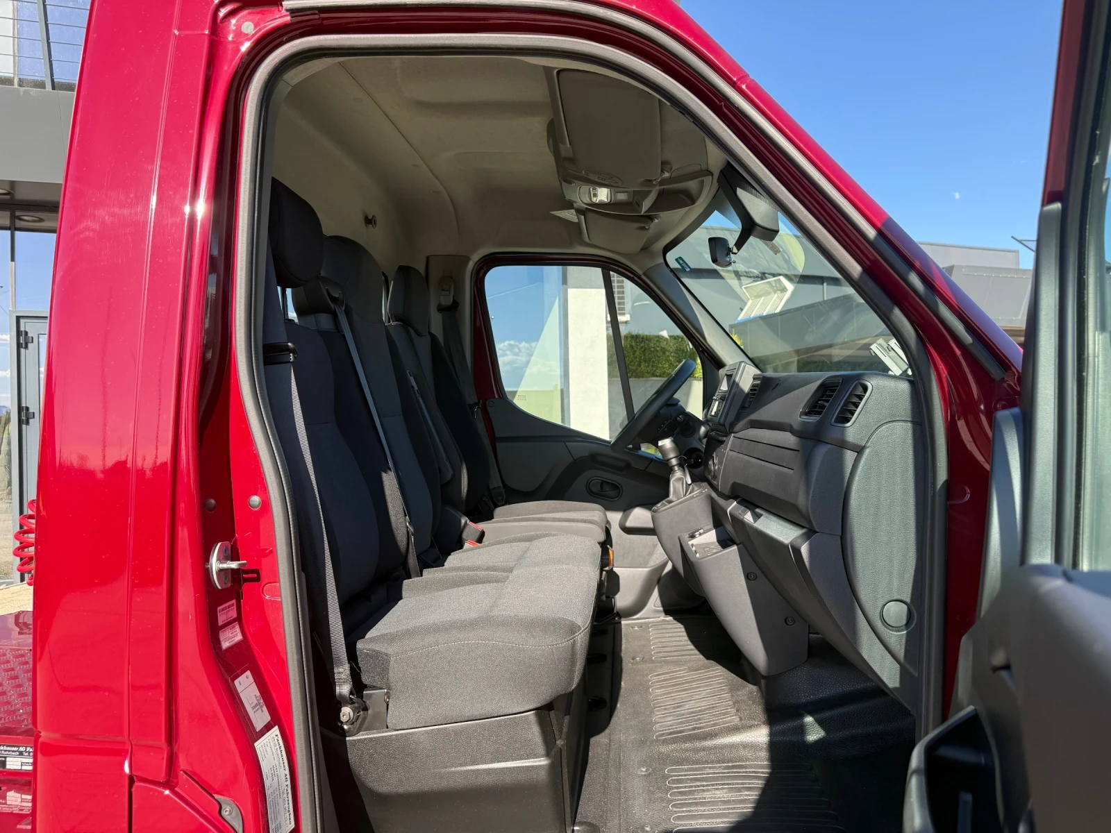 Renault Master 2.3dCI до 3.5т. Климатроник Euro 6 - New Model , снимка 10 - Бусове и автобуси - 55953258