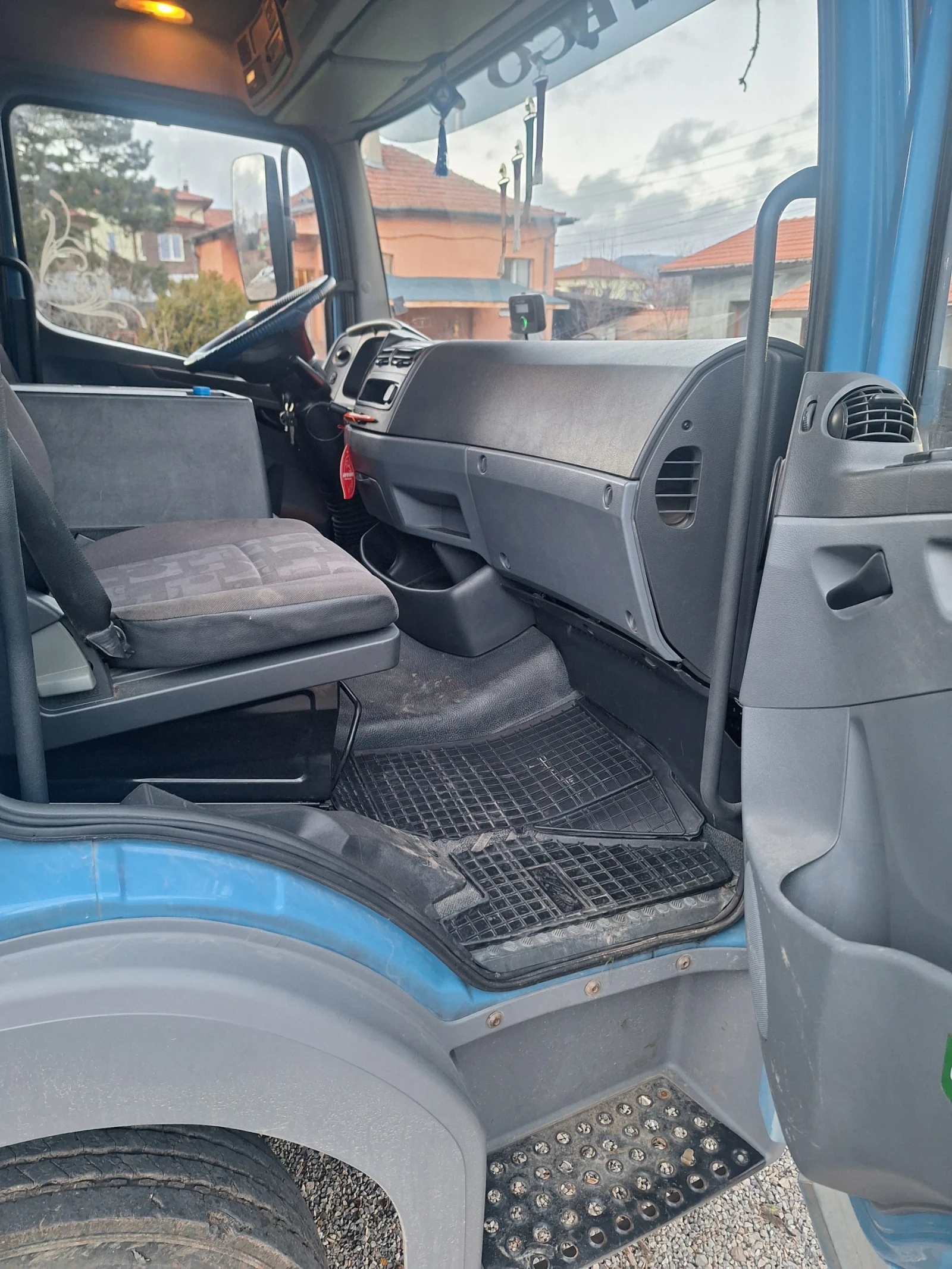 Mercedes-Benz 1018 Самосвал , снимка 7 - Камиони - 53866428