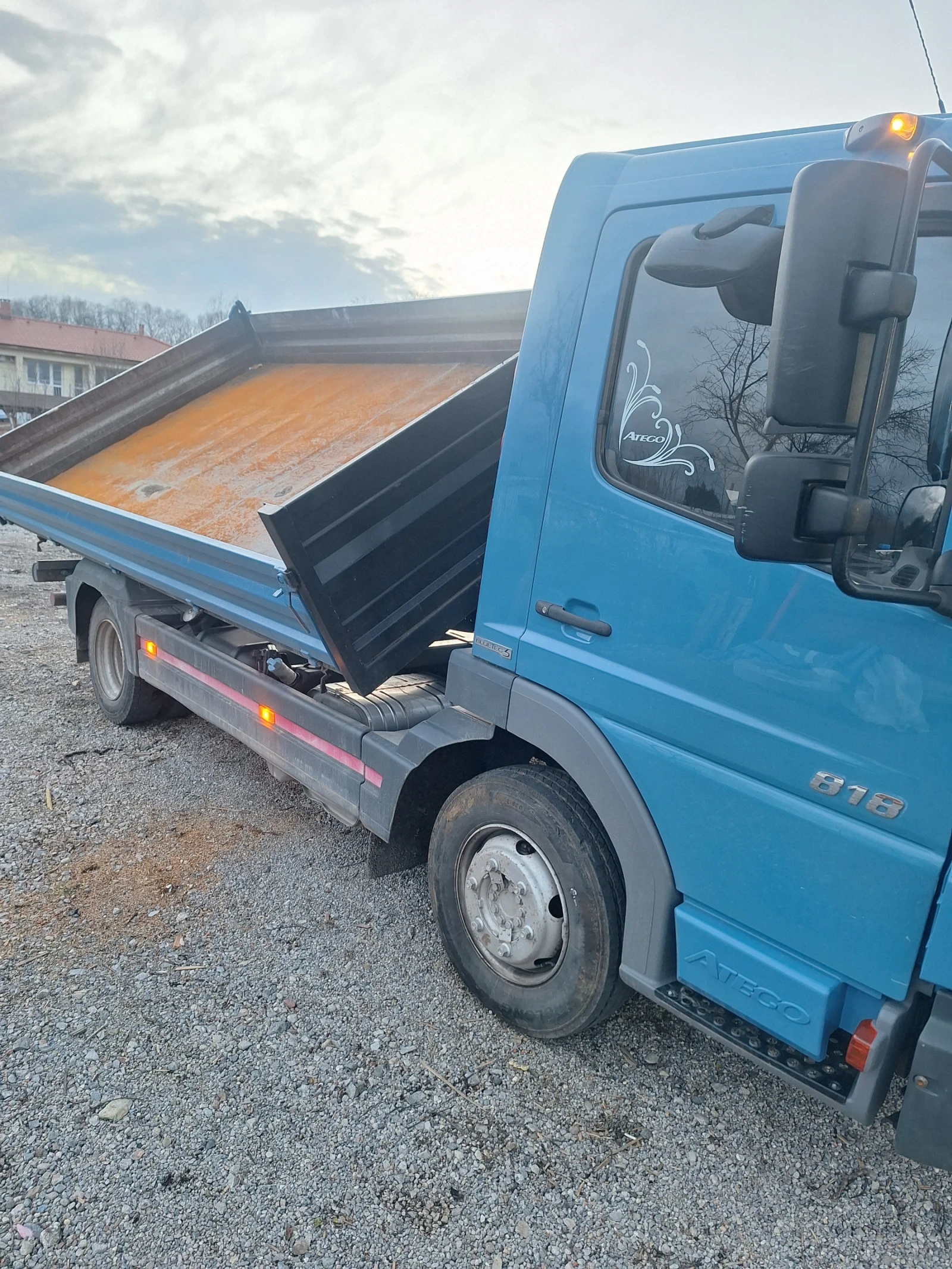 Mercedes-Benz 1018 Самосвал , снимка 10 - Камиони - 53866428