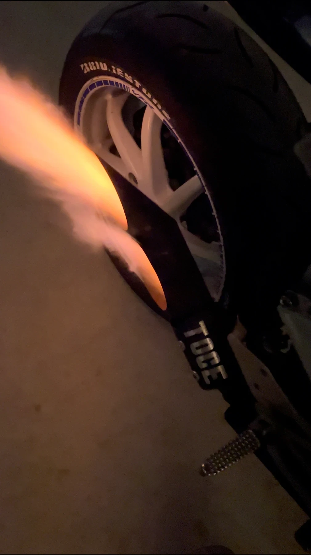 Honda Vfr RC36 - изображение 8