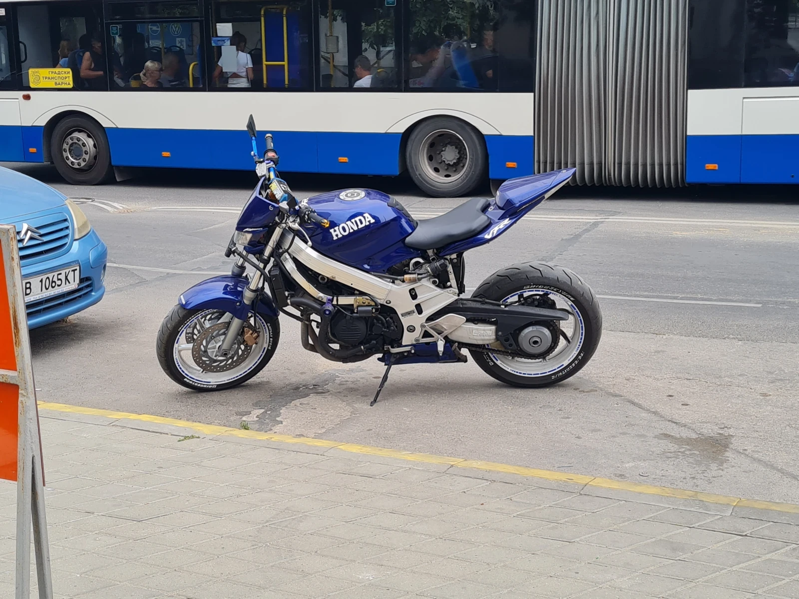 Honda Vfr RC36 | Mobile.bg � ����������� 11