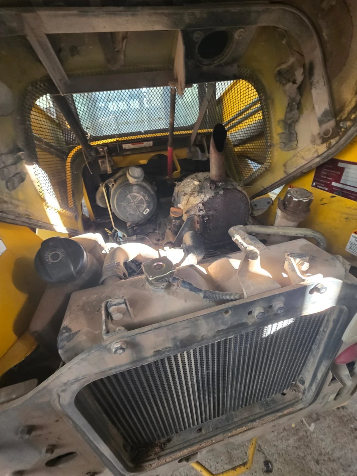 Мини челни товарачи Komatsu CK35, снимка 12 - Индустриална техника - 54158384