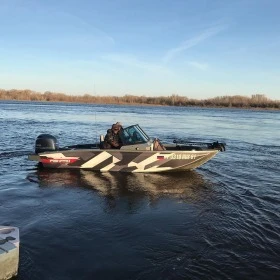 Лодка Vboats Fishpro X5, снимка 4 - Воден транспорт - 41720968