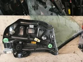 Стъклоповдигач преден ляв  Audi A4 Cabrio , снимка 1