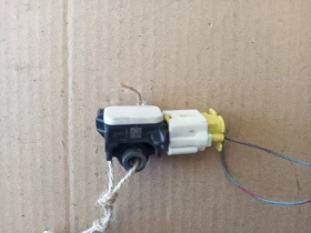 Краш сензор ляв Ланчия Ипсилон 