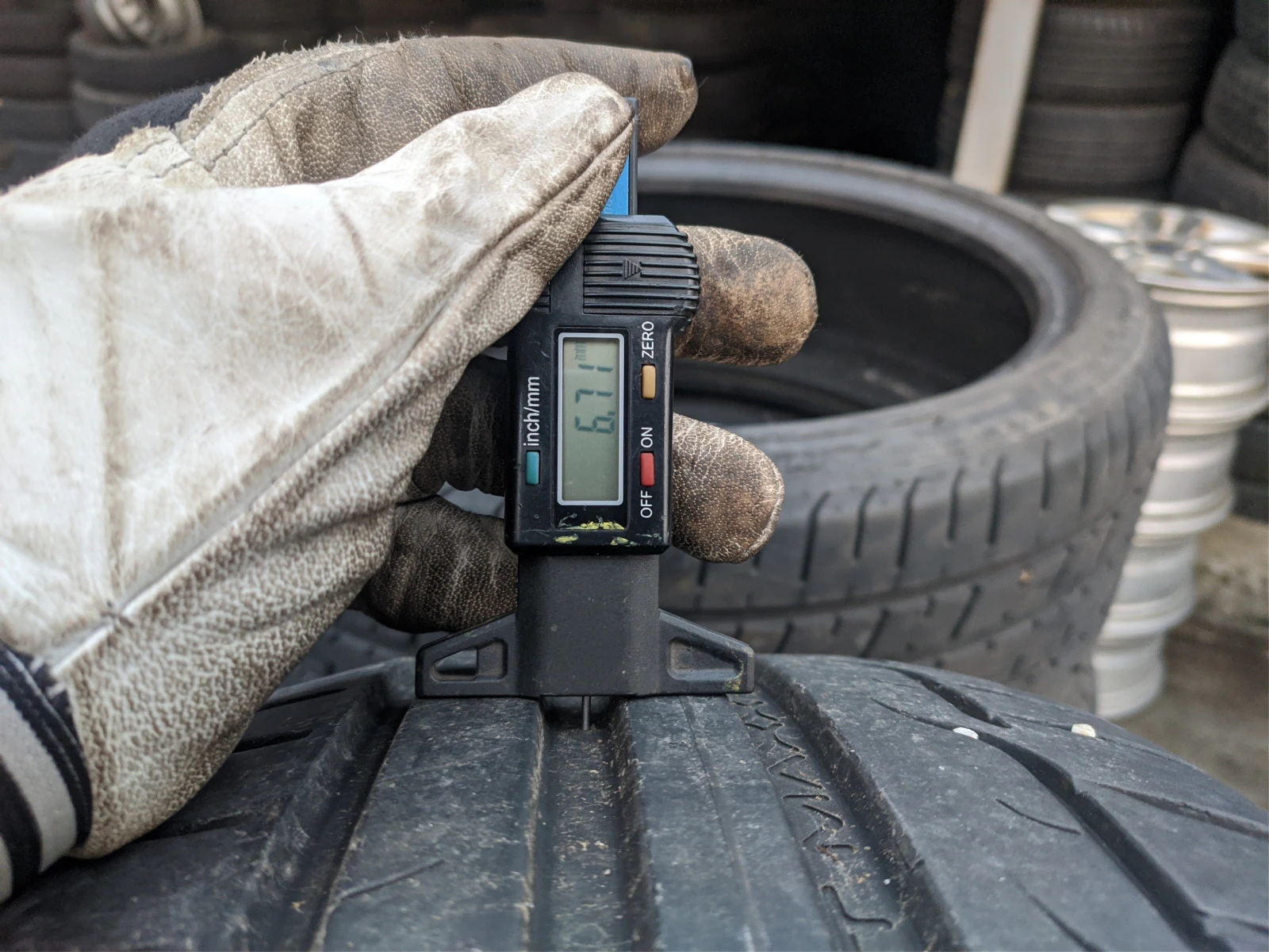  215/40R17 | Mobile.bg   5