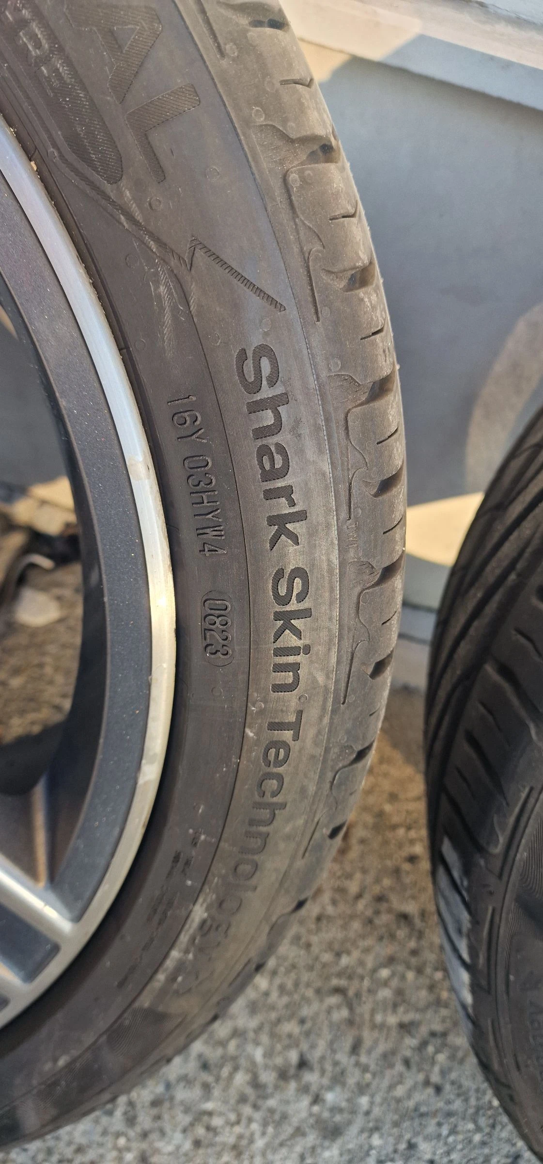 Гуми с джанти Uniroyal 245/40R18, снимка 6 - Гуми и джанти - 53651930