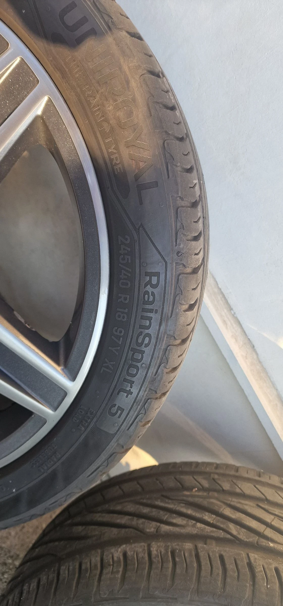 Гуми с джанти Uniroyal 245/40R18, снимка 8 - Гуми и джанти - 53651930
