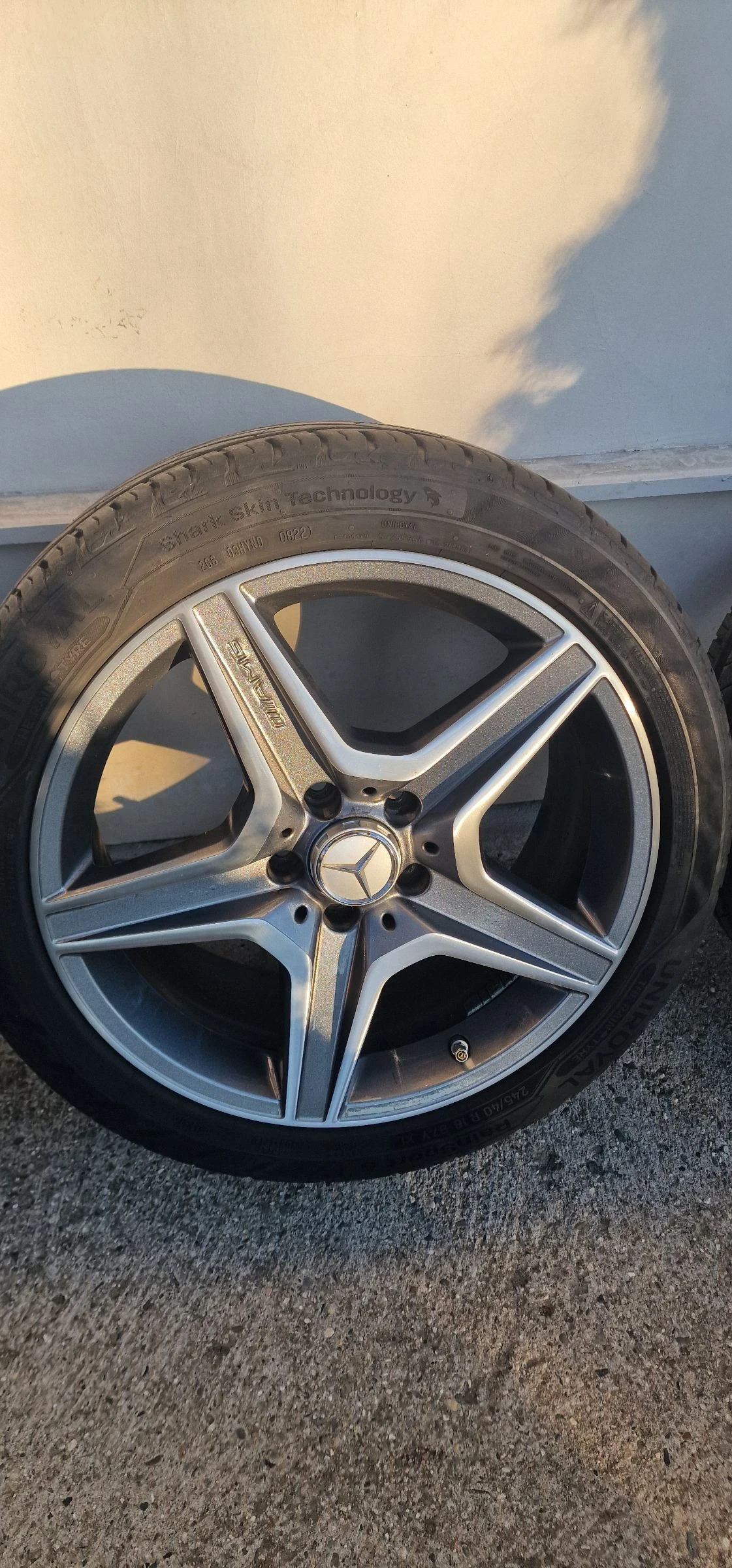 Гуми с джанти Uniroyal 245/40R18, снимка 4 - Гуми и джанти - 53651930