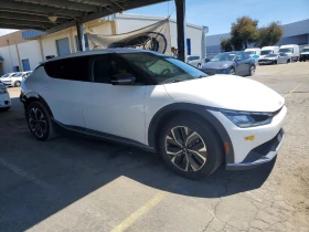 Kia EV6 Light, снимка 2