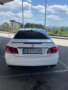 Mercedes-Benz E 220 AMG, снимка 3