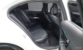 Mercedes-Benz E 200 W214 Avantgarde БЕЗ ИНЦИДЕНТИ, снимка 10