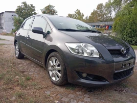 Toyota Auris 1.6 Top, снимка 2