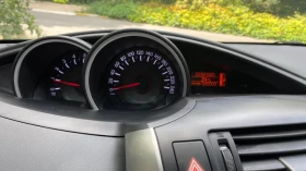 Обява за продажба на Toyota Verso 1.6 D4D Камера Navi ~11 500 лв. - изображение 5