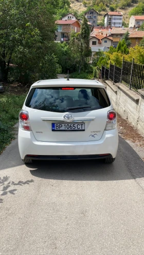Обява за продажба на Toyota Verso 1.6 D4D Камера Navi ~11 500 лв. - изображение 1