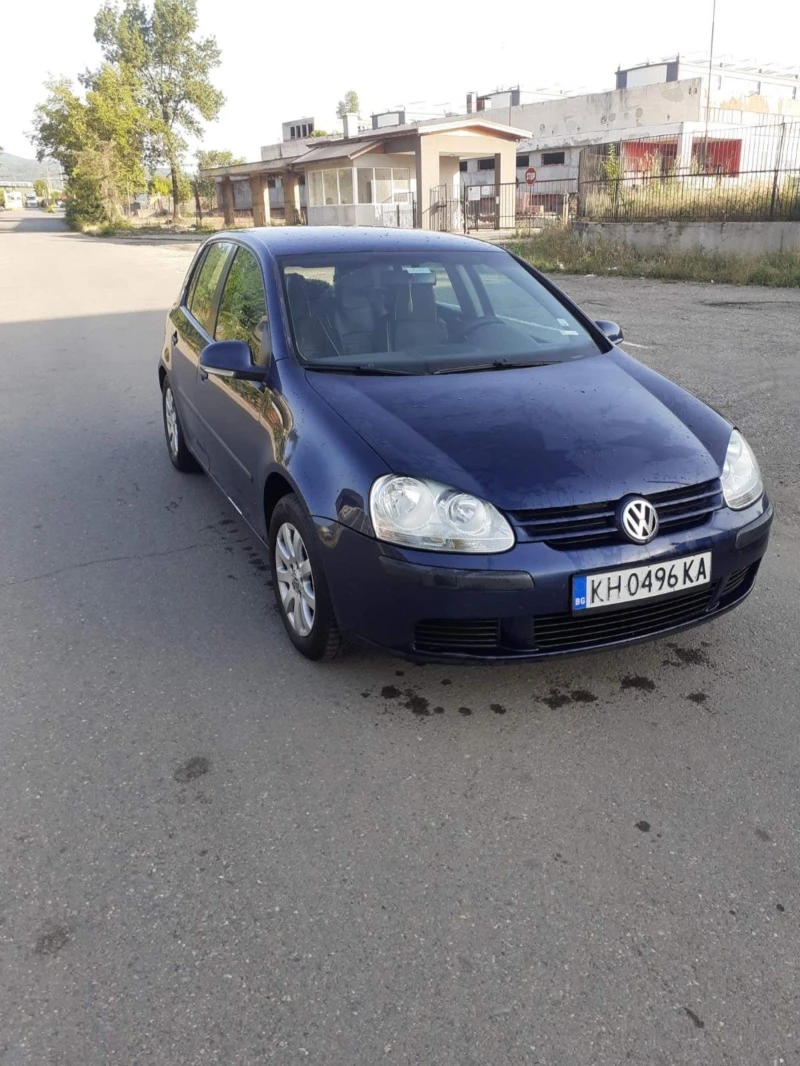 VW Golf Голф 5 1600кубика 102 конски сили , снимка 2 - Автомобили и джипове - 47596402