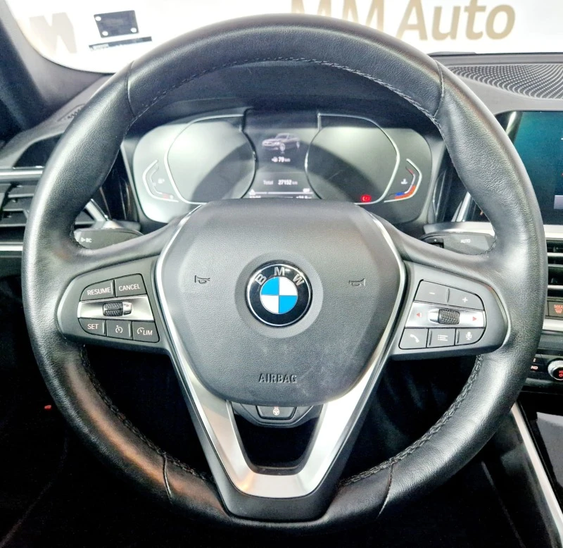 BMW 330 i xDrive панорама Keyless, снимка 9 - Автомобили и джипове - 46484456