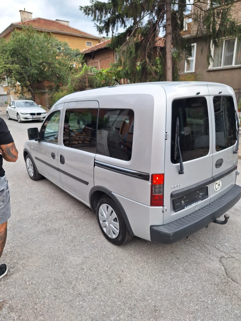 Opel Combo 1.4i, снимка 6 - Автомобили и джипове - 47275750