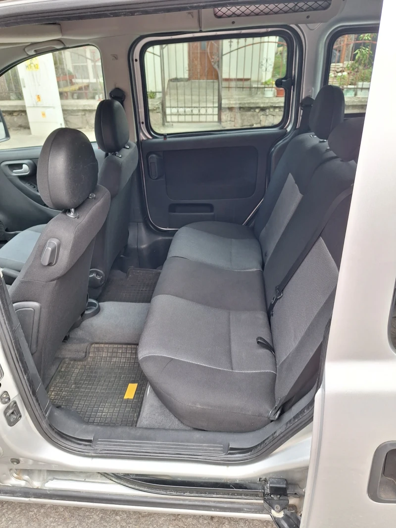 Opel Combo 1.4i, снимка 9 - Автомобили и джипове - 47275750