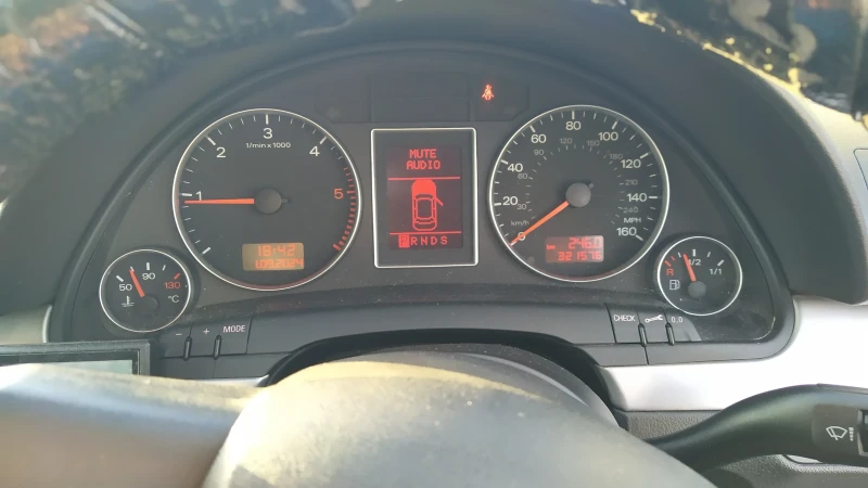 Audi A4 B7 2.0 tdi BPW automatic , снимка 6 - Автомобили и джипове - 47351254