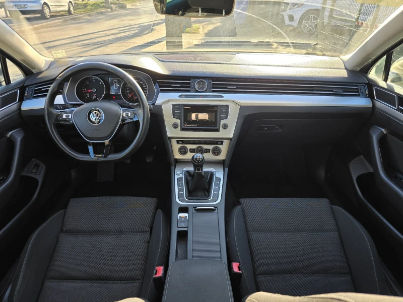 VW Passat 2.0TDI, снимка 14 - Автомобили и джипове - 48388247