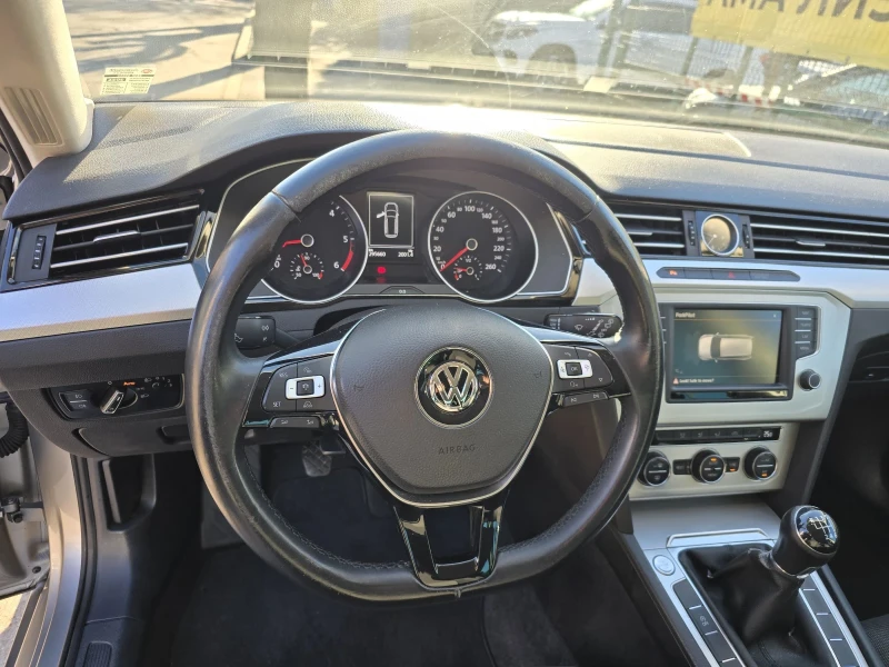 VW Passat 2.0TDI, снимка 10 - Автомобили и джипове - 48388247