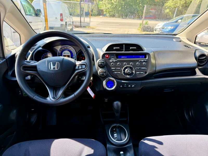 Honda Jazz 1.4 Hybrid &#127464;&#127469;, снимка 10 - Автомобили и джипове - 50188327