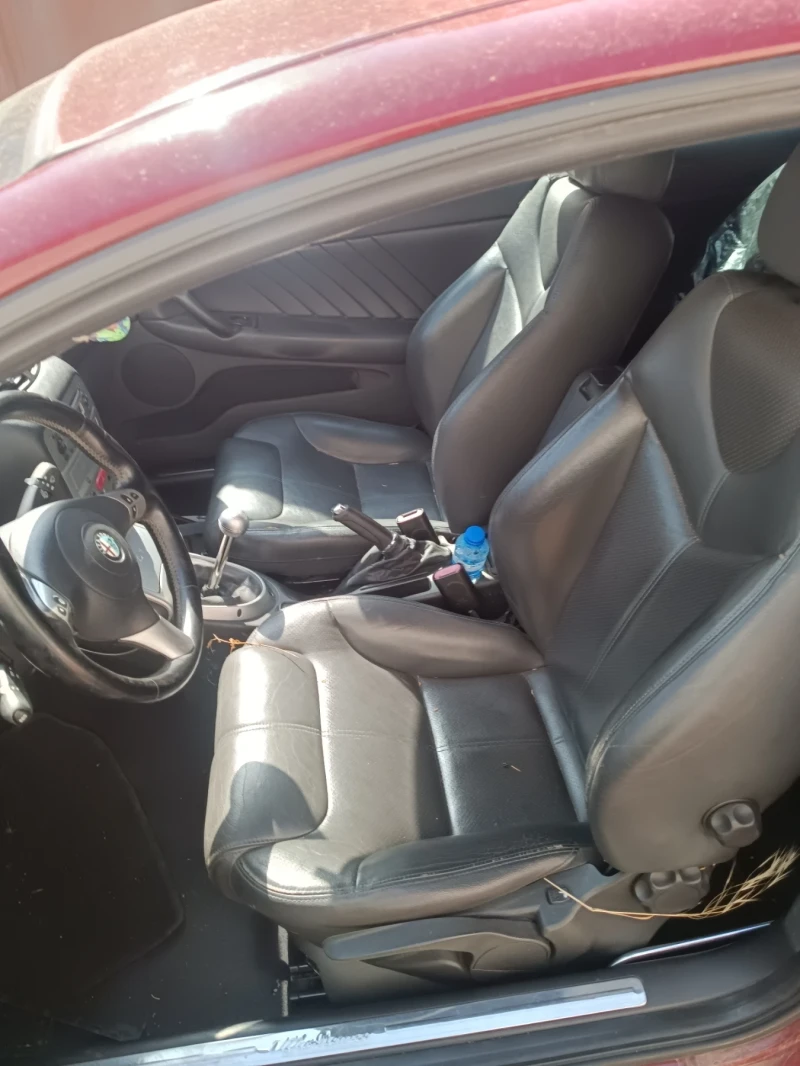 Alfa Romeo Gt 1.8, снимка 2 - Автомобили и джипове - 50968797