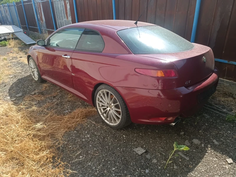 Alfa Romeo Gt 1.8, снимка 5 - Автомобили и джипове - 50968797