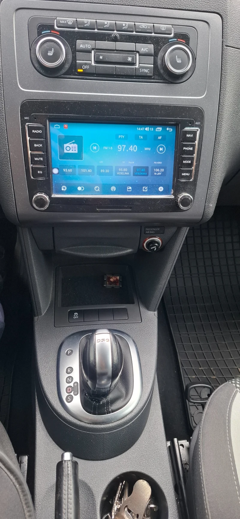 VW Caddy Cross, снимка 11 - Автомобили и джипове - 52089371