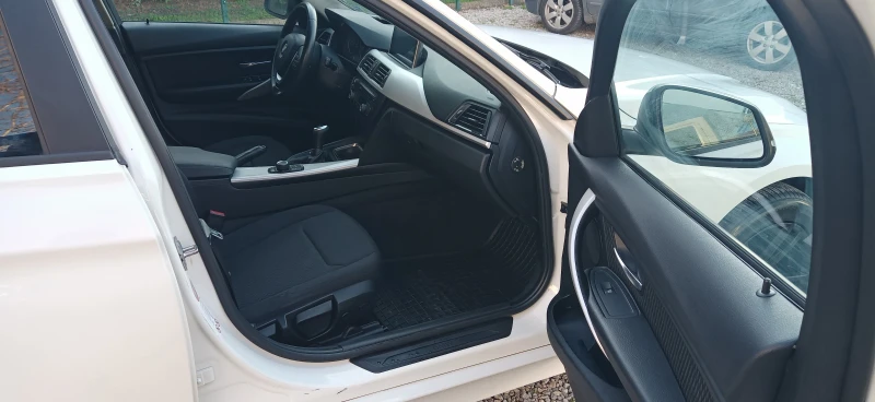 BMW 320 Регистриран! /2.0d/6ck/Задно/Андроид., снимка 13 - Автомобили и джипове - 52562787