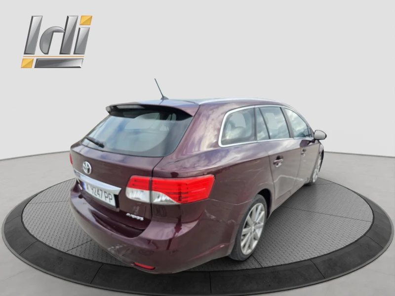 Toyota Avensis 1.8VTI, снимка 6 - Автомобили и джипове - 52708462