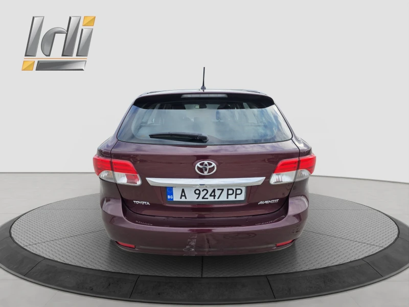 Toyota Avensis 1.8VTI, снимка 5 - Автомобили и джипове - 52708462