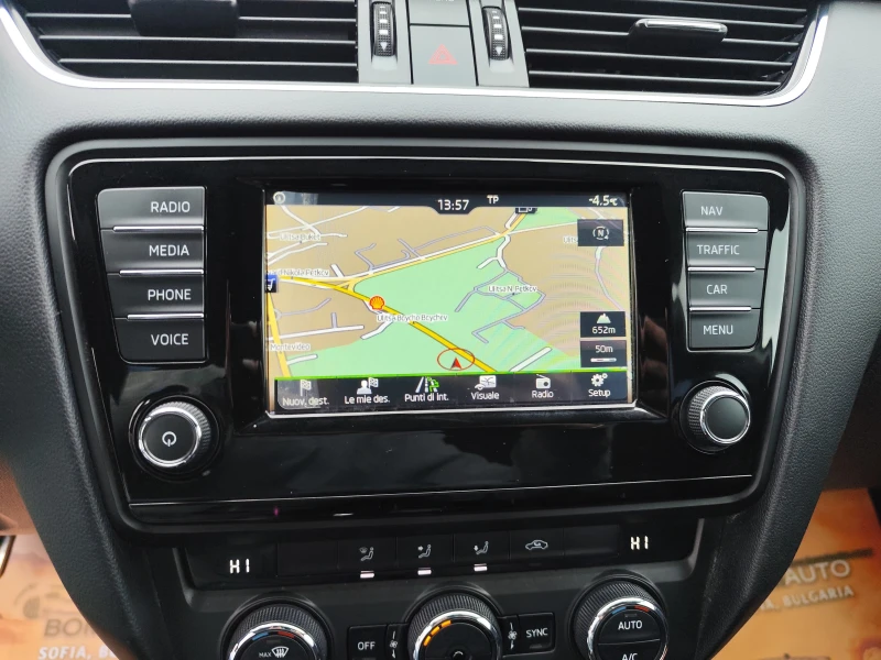 Skoda Octavia 2.0TDi* VRS* EURO6B* LED/XENON* NAVI* , снимка 10 - Автомобили и джипове - 53087763