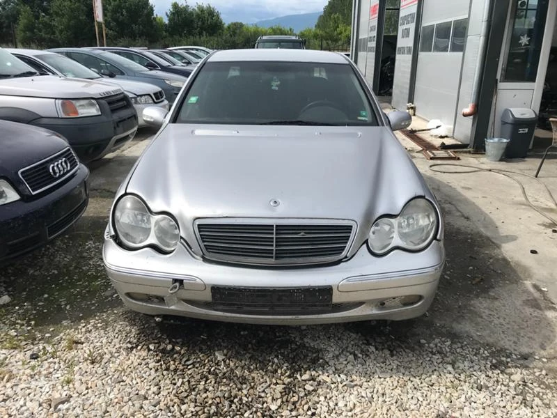 Mercedes-Benz C 180 1.8/2.2CDI-НАЧАСТИ, снимка 1 - Автомобили и джипове - 28748651