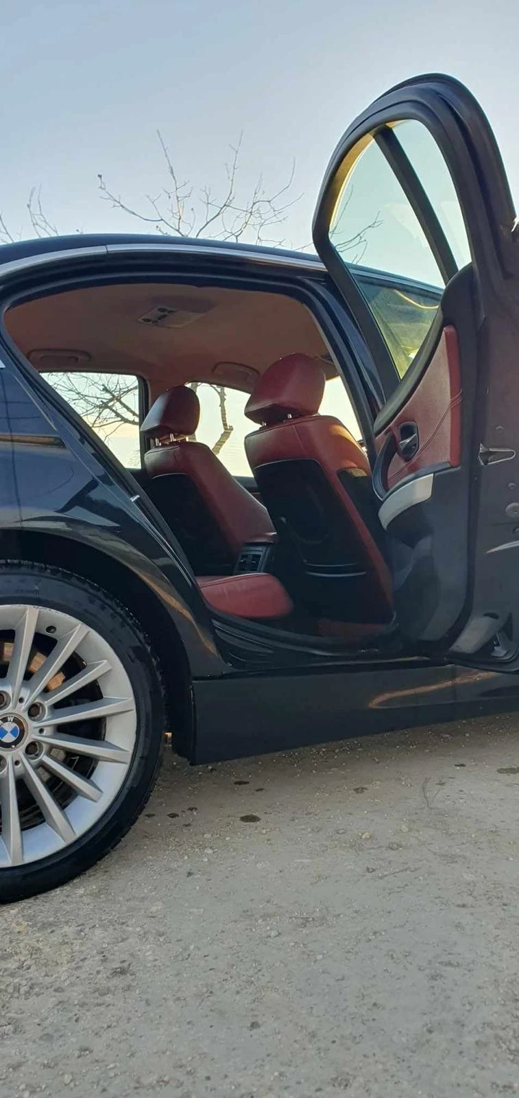 BMW 330, снимка 9 - Автомобили и джипове - 53633497