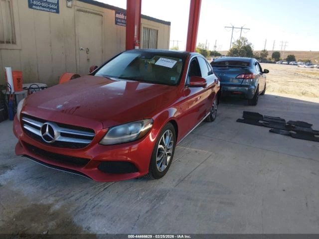 Mercedes-Benz C 300, снимка 2 - Автомобили и джипове - 53810923