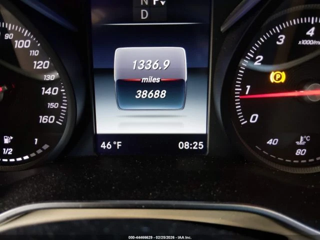 Mercedes-Benz C 300, снимка 12 - Автомобили и джипове - 53810923