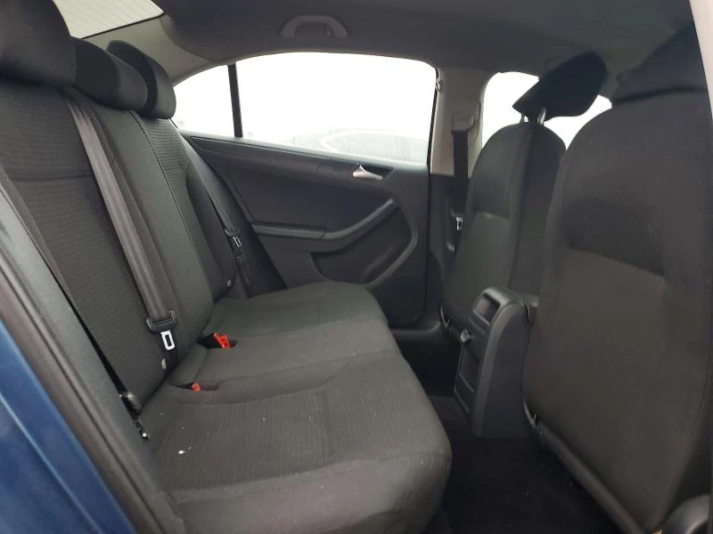 VW Jetta 2 L 4 Front-wheel Drive | Mobile.bg � ����������� 11