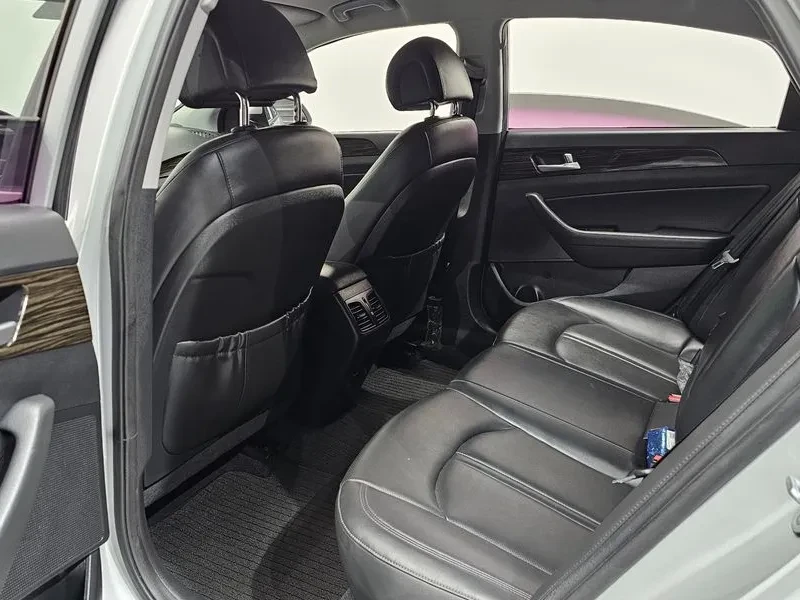 Hyundai Sonata 2.0 Smart, снимка 12 - Автомобили и джипове - 56304430