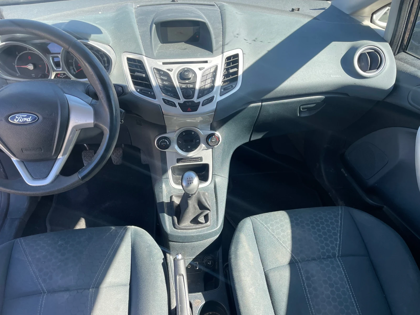 Ford Fiesta 1.6 d За Търговци - изображение 8