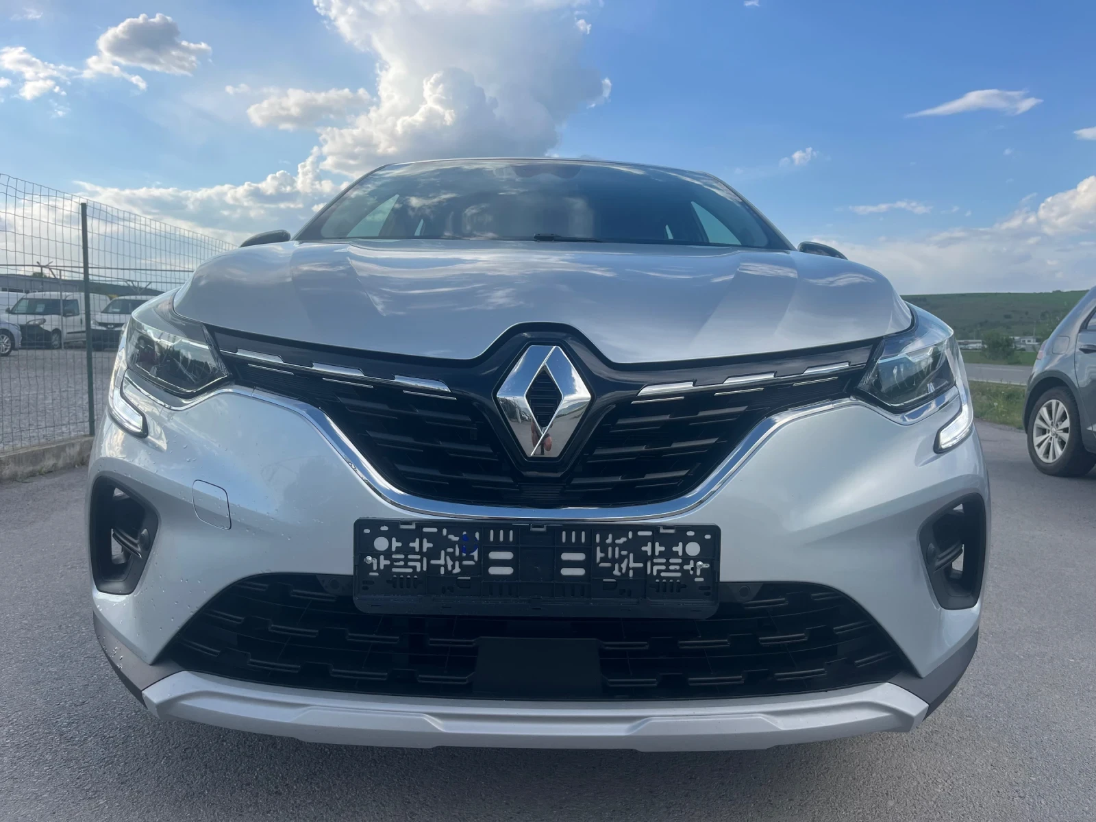 Renault Captur 1.5 DCi.  Avtomat - изображение 2