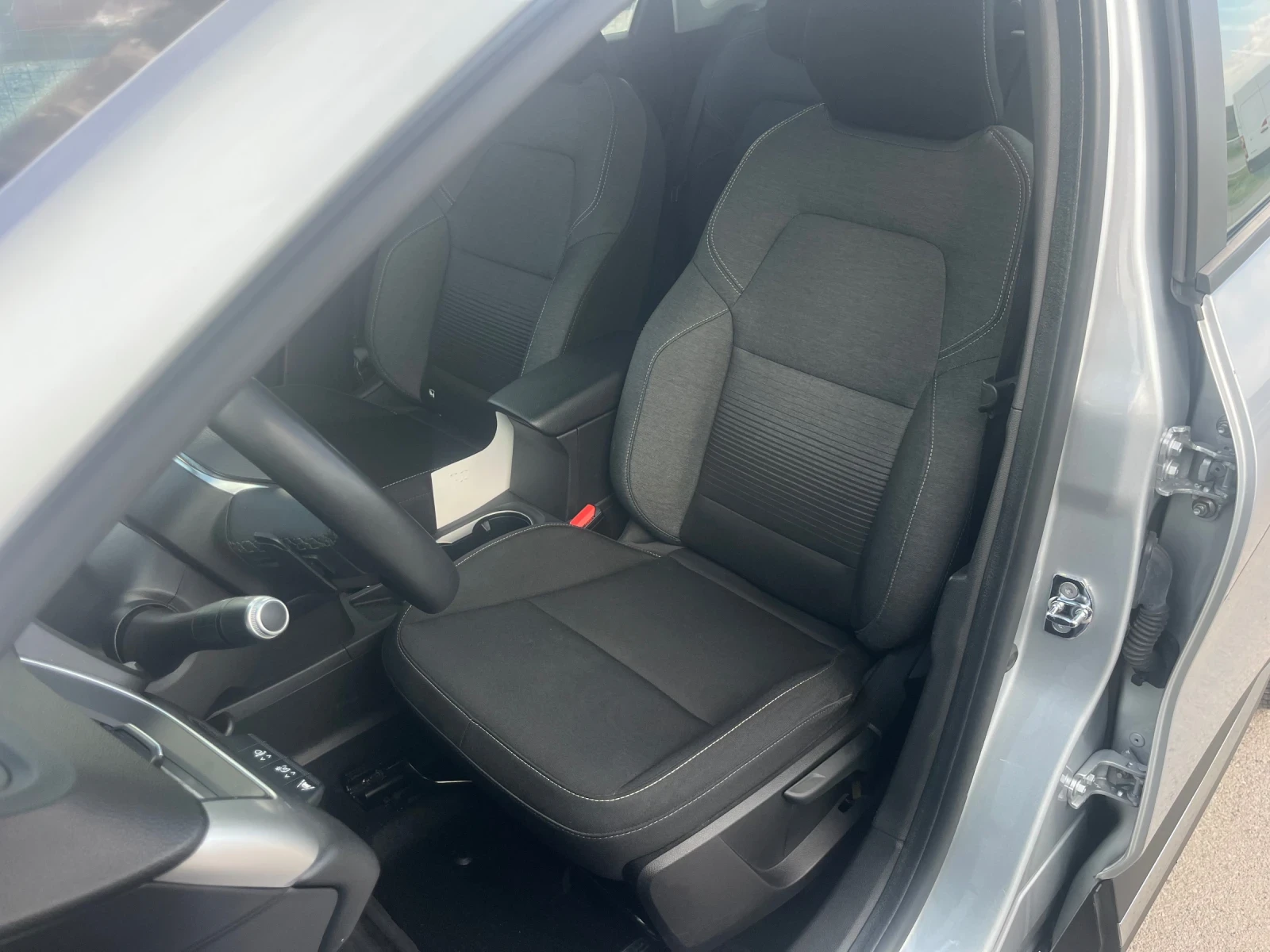 Renault Captur 1.5 DCi.  Avtomat - изображение 9